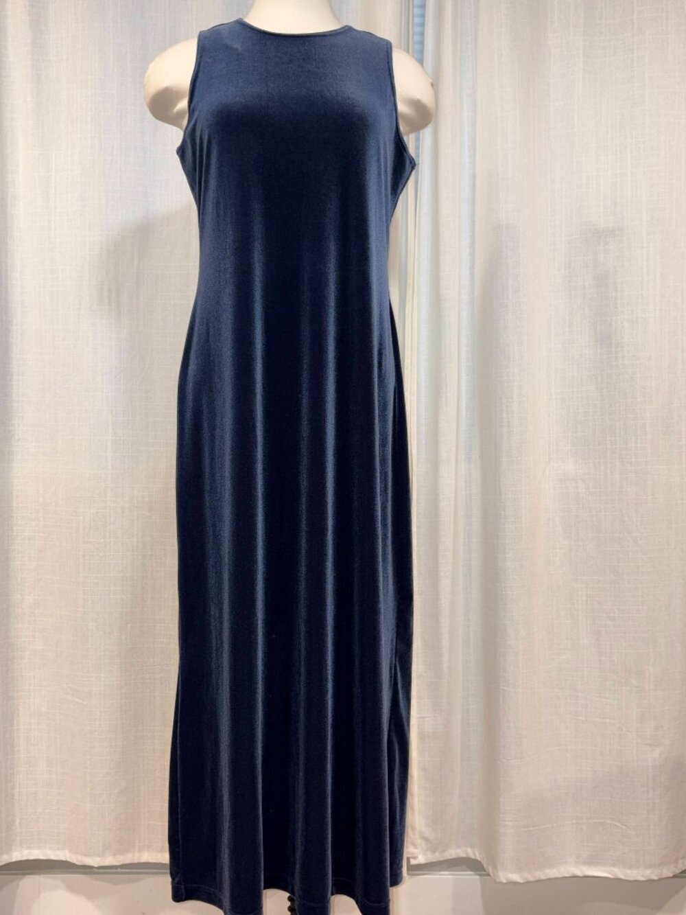 Vintage Blue Maxi Velvet - Crewneck & Sleeveless Dress